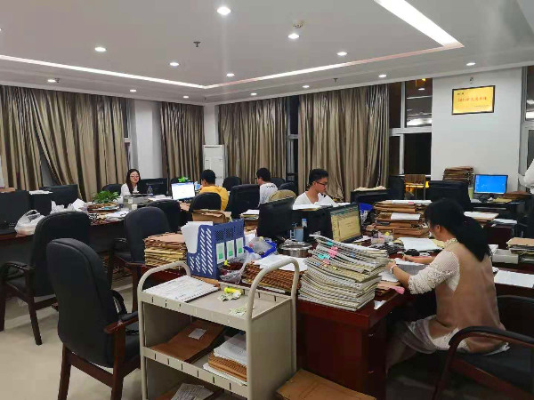 加班照片1_副本.jpg