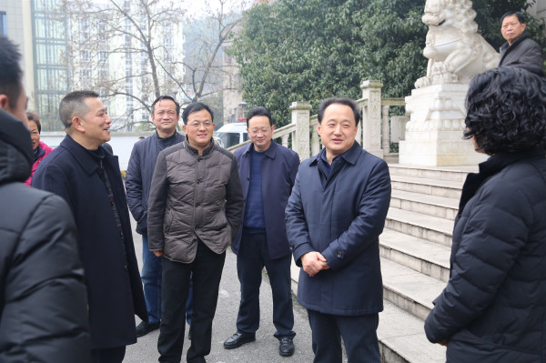 新春慰问.jpg